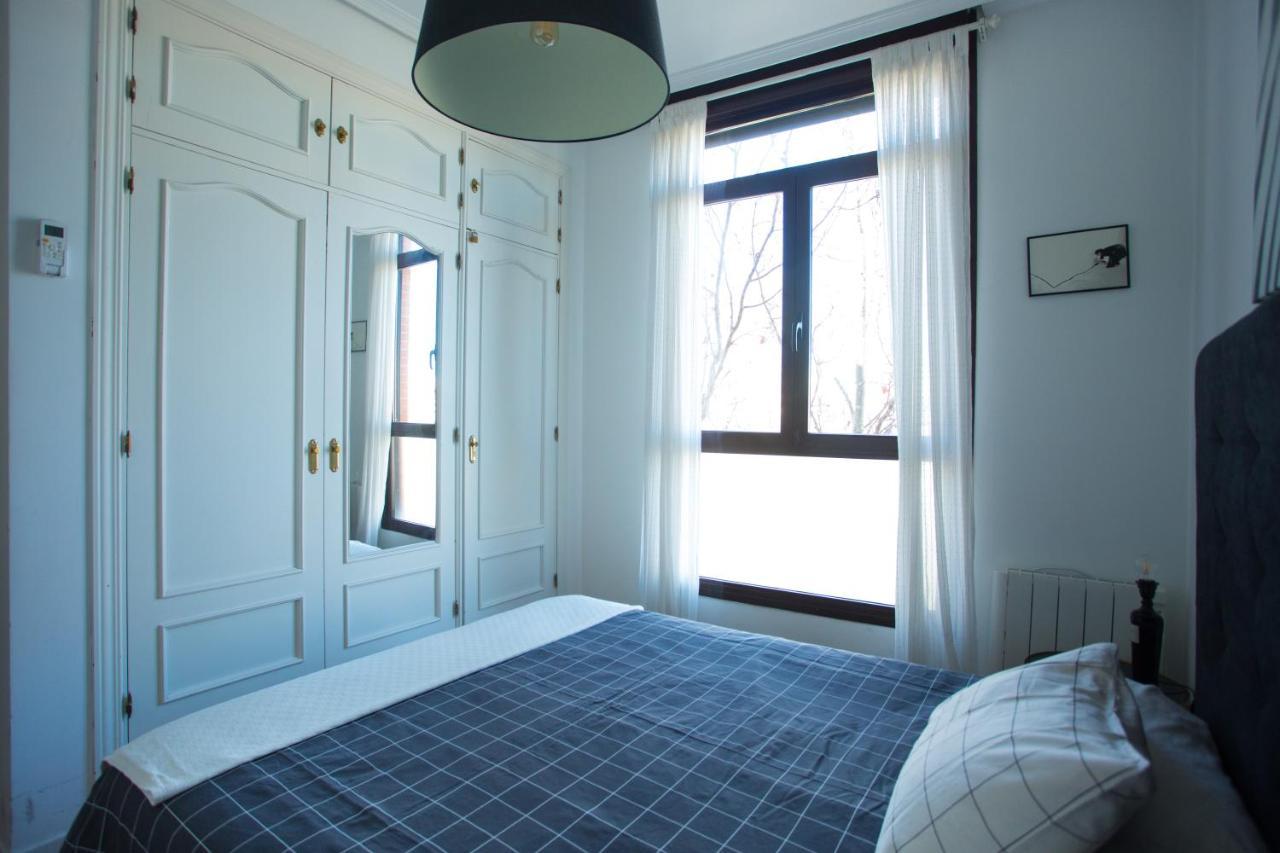 Apartament Glorieta Puerta De Toledo マドリード エクステリア 写真