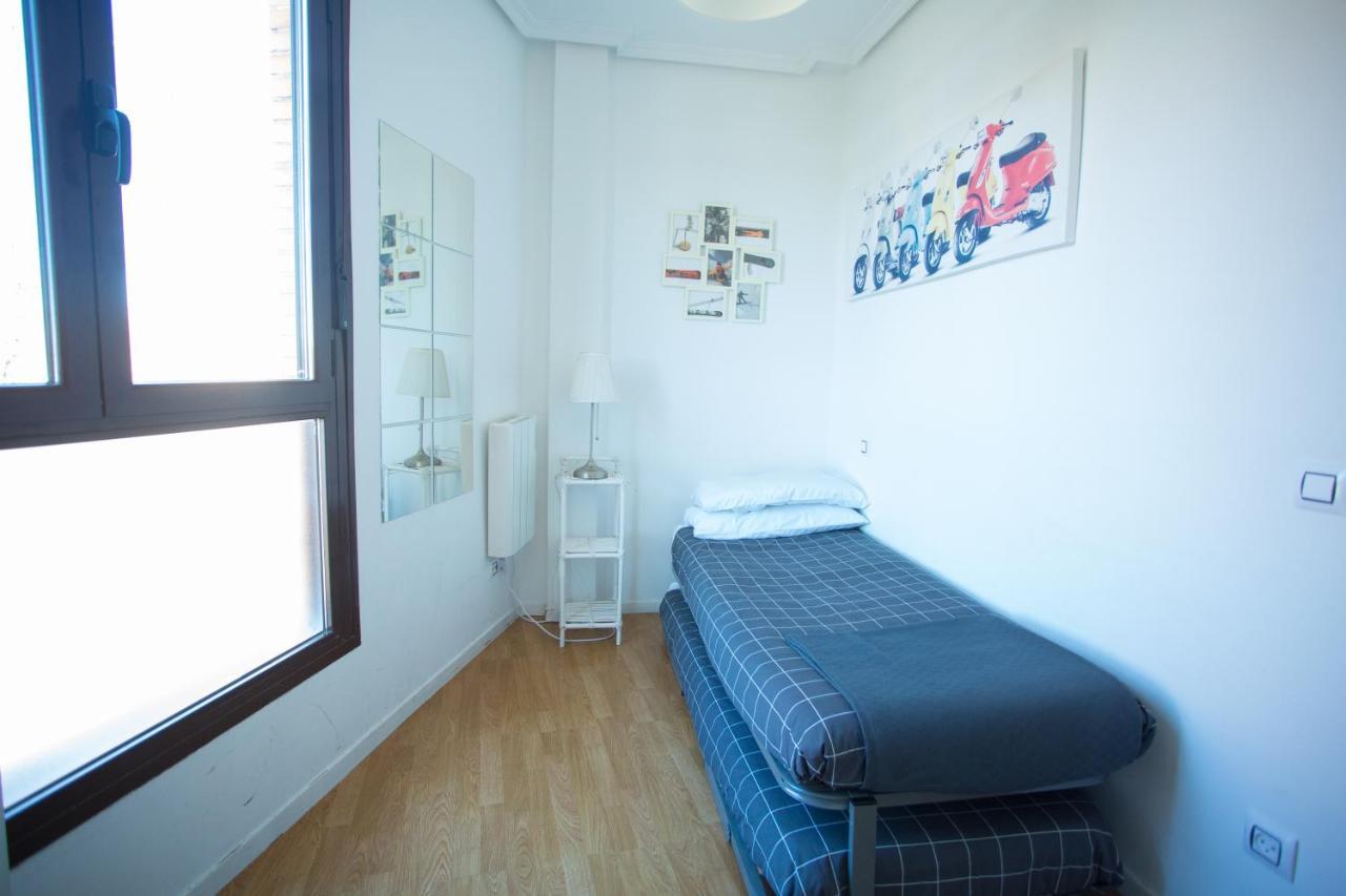 Apartament Glorieta Puerta De Toledo マドリード エクステリア 写真