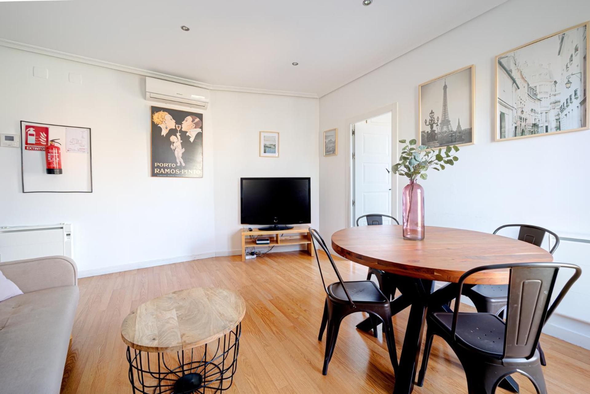 Apartament Glorieta Puerta De Toledo マドリード 部屋 写真