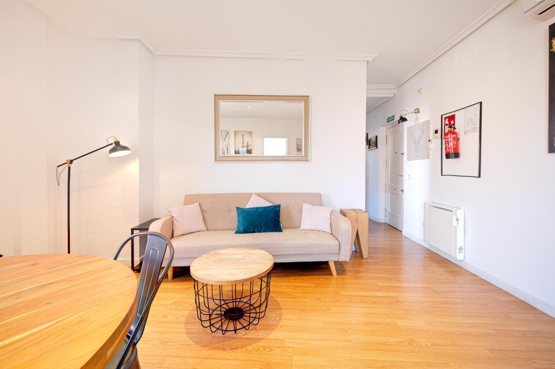 Apartament Glorieta Puerta De Toledo マドリード 部屋 写真