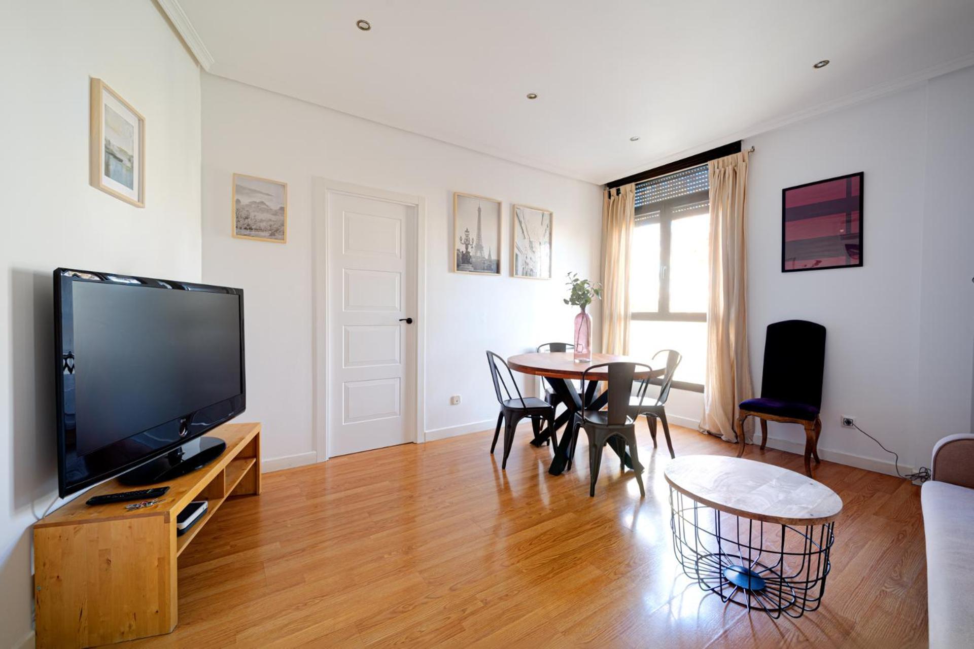 Apartament Glorieta Puerta De Toledo マドリード エクステリア 写真