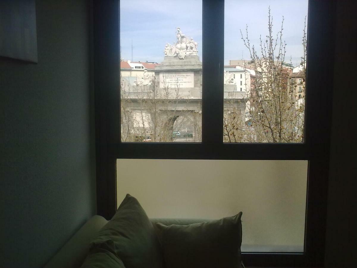Apartament Glorieta Puerta De Toledo マドリード エクステリア 写真